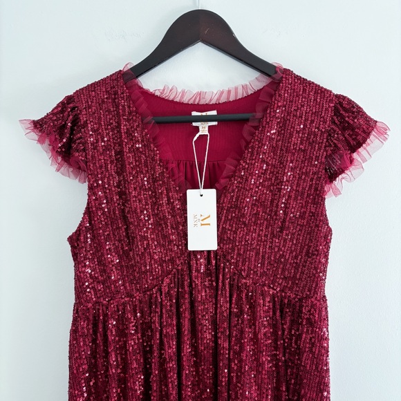NWT sequin babydoll dress - Picture 4 of 8